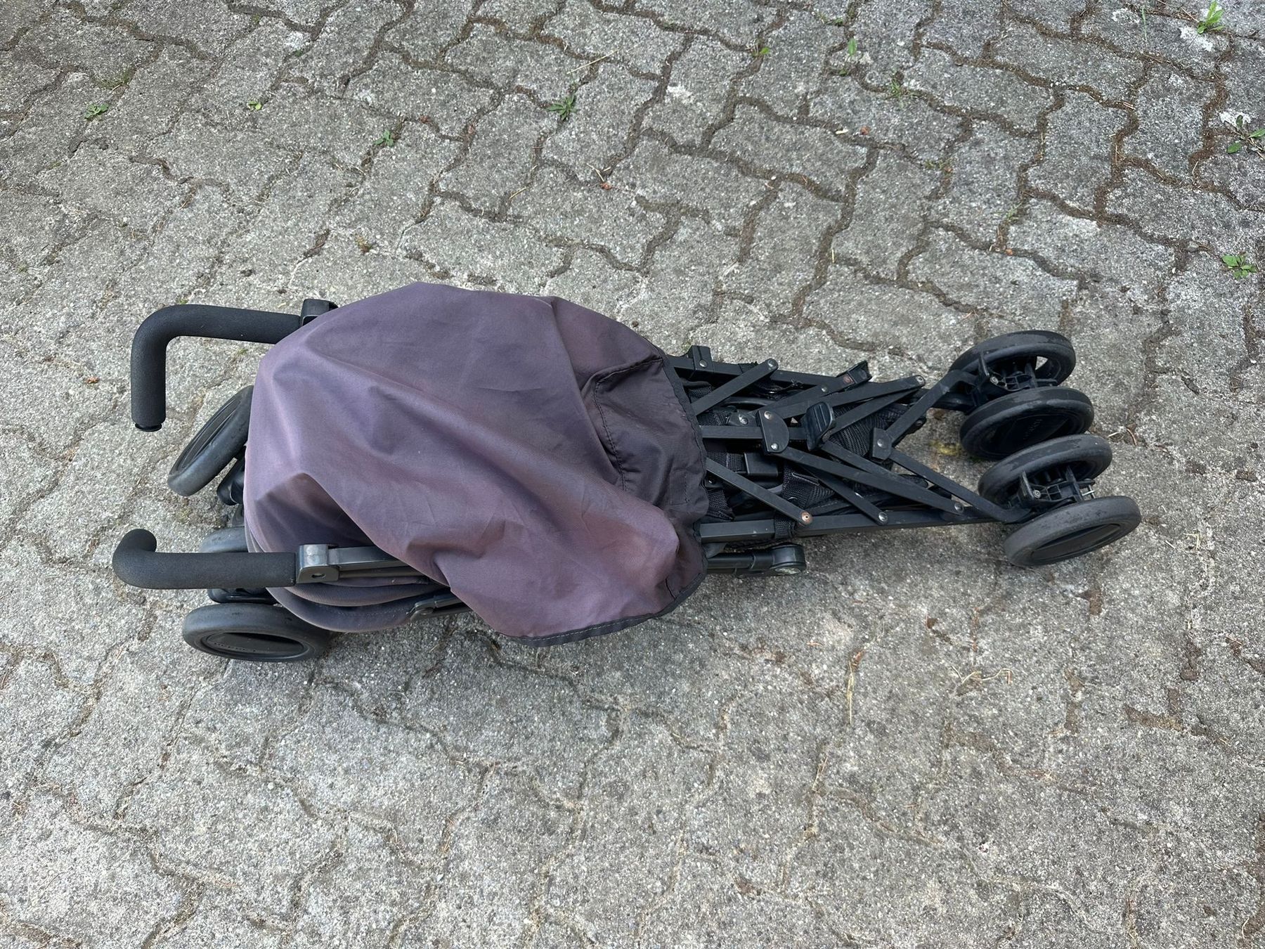 Chicco Kinderwagen: Kinderwagen Buggy Chicco – Gebraucht aus Walterswil BE von Baeri939 3
