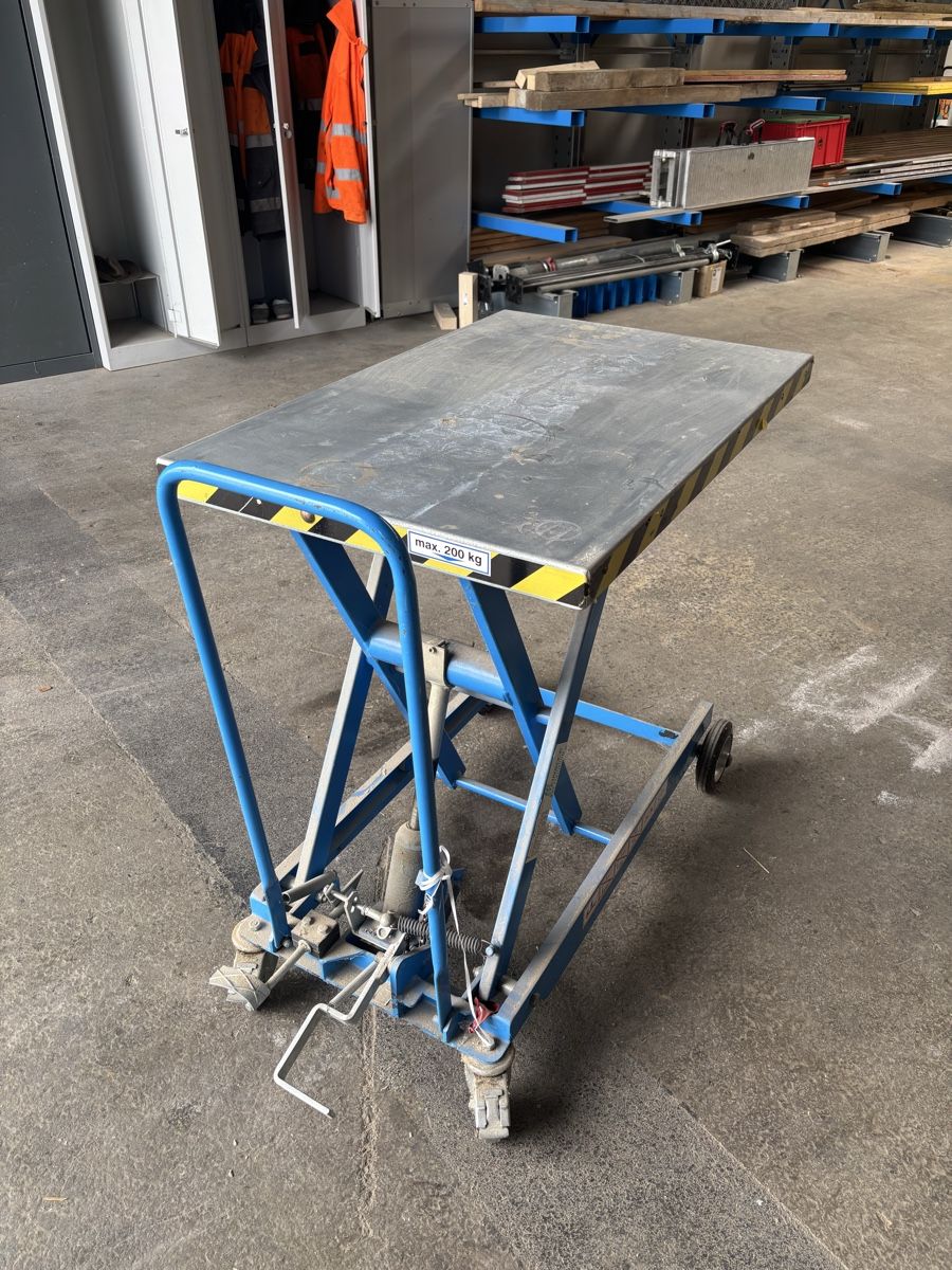 Carrelli elevatori e a forche: Hubwagen – Usato da Würenlingen venduto da schmidraphaelstefan