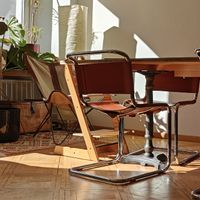 6x Bauhaus Freischwinger (Replika) – Breuer Stil – Echtleder