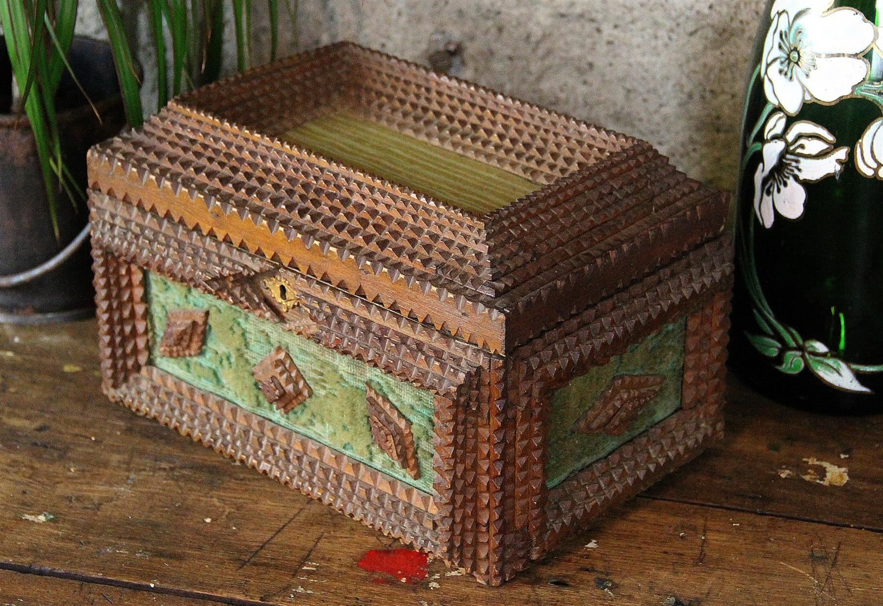 Schmuckkästen: Tramp Art, Holzbox, Zigarrenkiste, Kunst – Gebraucht aus Birrwil von brandschatz_birrwil