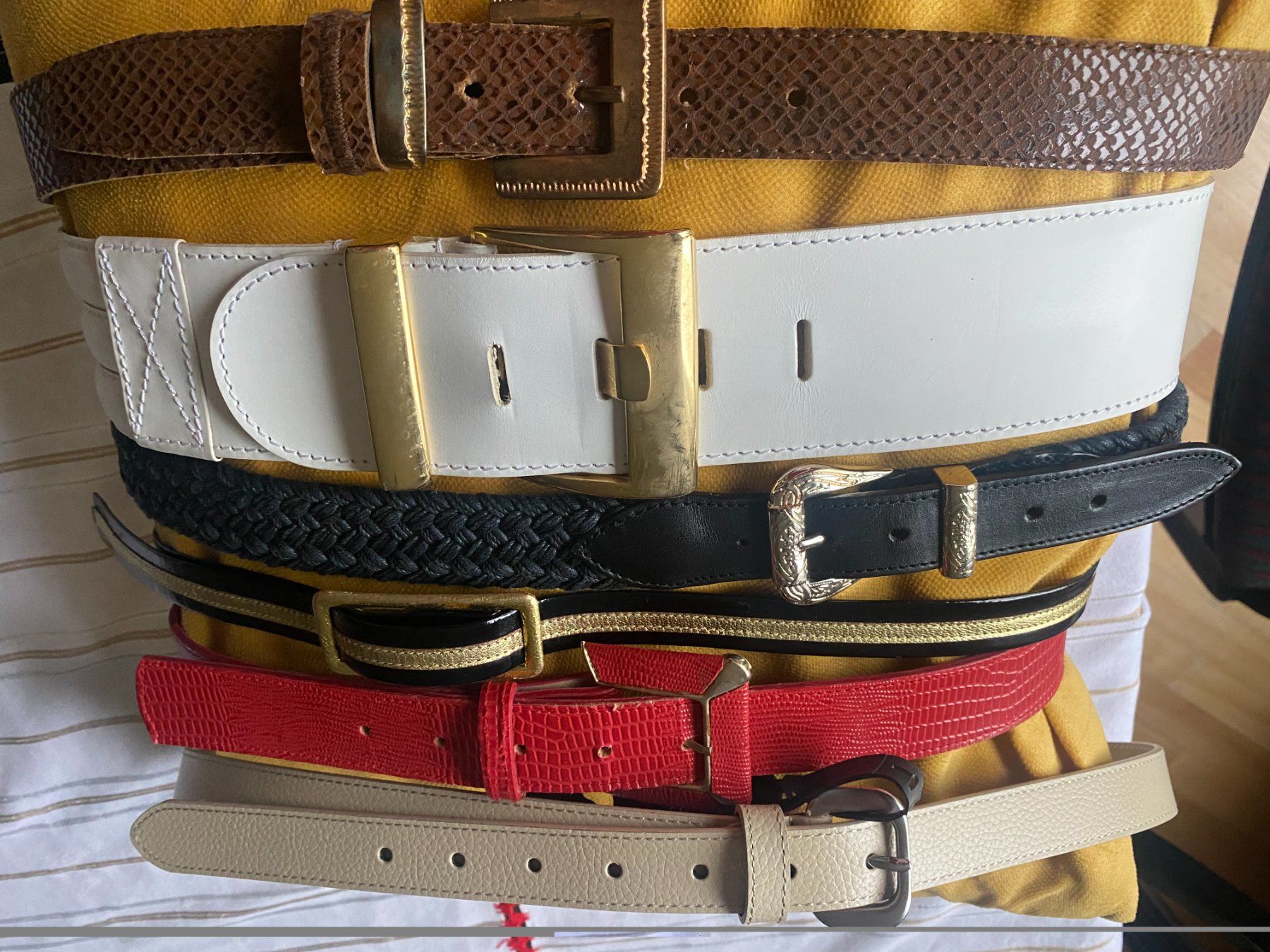 Cinture: 5 Gürtel Damen – Usato da St. Gallen venduto da Blin 3