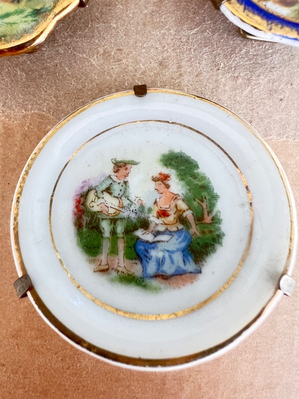 Piatti: 3 miniature Limoges plates – Nuovo (secondo la descrizione) da Lausanne venduto da NYC67 3