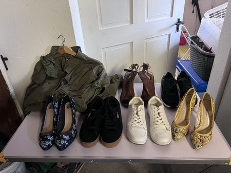  Verschiedene Damenschuhe (28) 