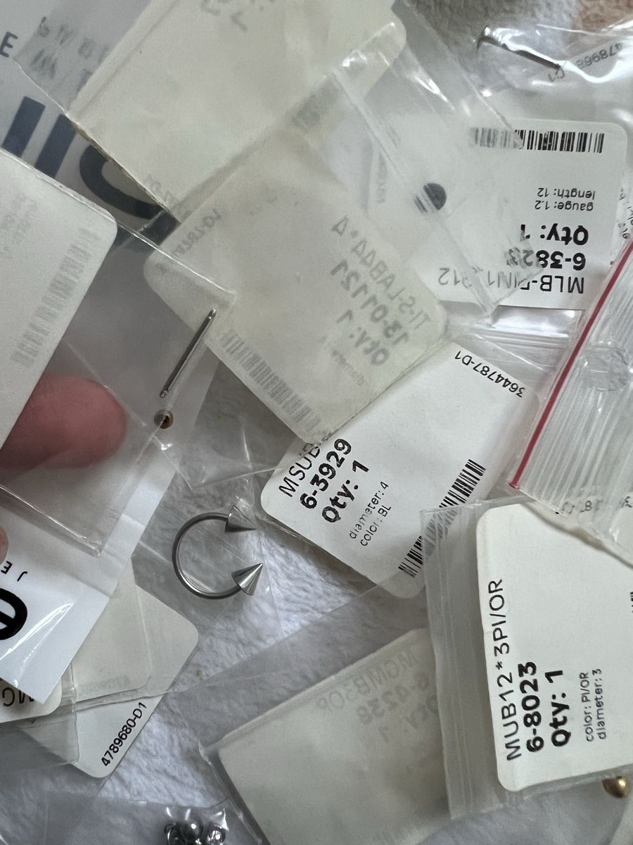 Gioielli per piercing: Lot de piercings neufs – Nuovo e nell'imballaggio originale da Ropraz venduto da Angy.ruiz 4