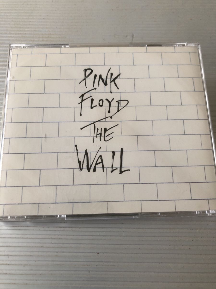 CD: Pink Floyd The Wall  – Usato da Flaach venduto da rubo7