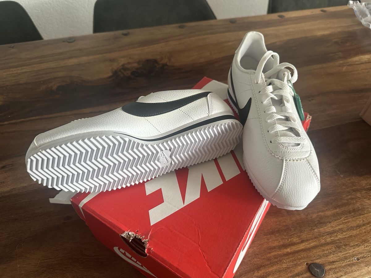 Herrenschuhe: Nike Cortez – Neu (gemäss Beschreibung) aus Bern von chr_k9yx 2