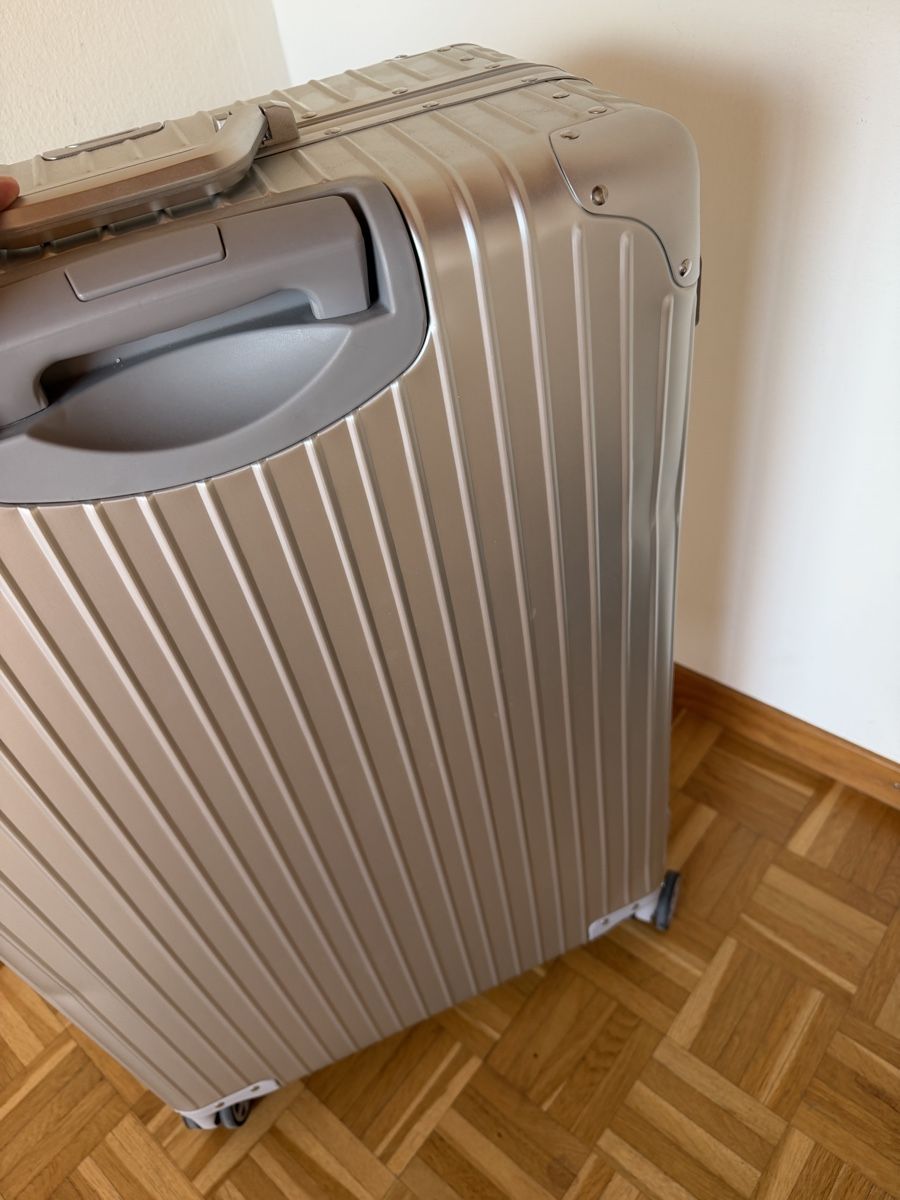 Reisekoffer: Hartschalenkoffer silber – Gebraucht aus Kaltbrunn von salomonsandro 2