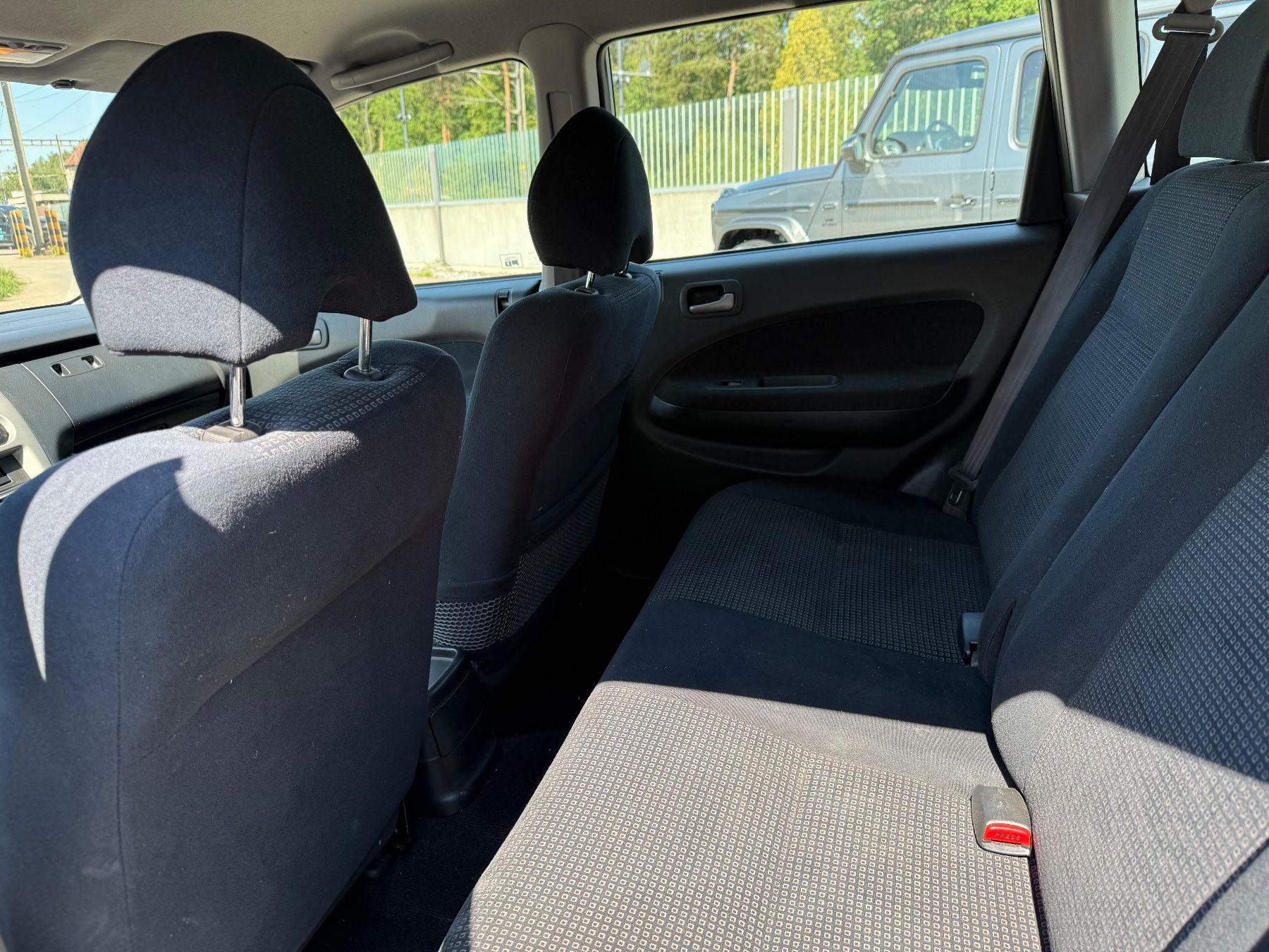 Honda Autos: Honda HR-V 4x4 Automat – D'occasion à Uttigen par Pascal90 2