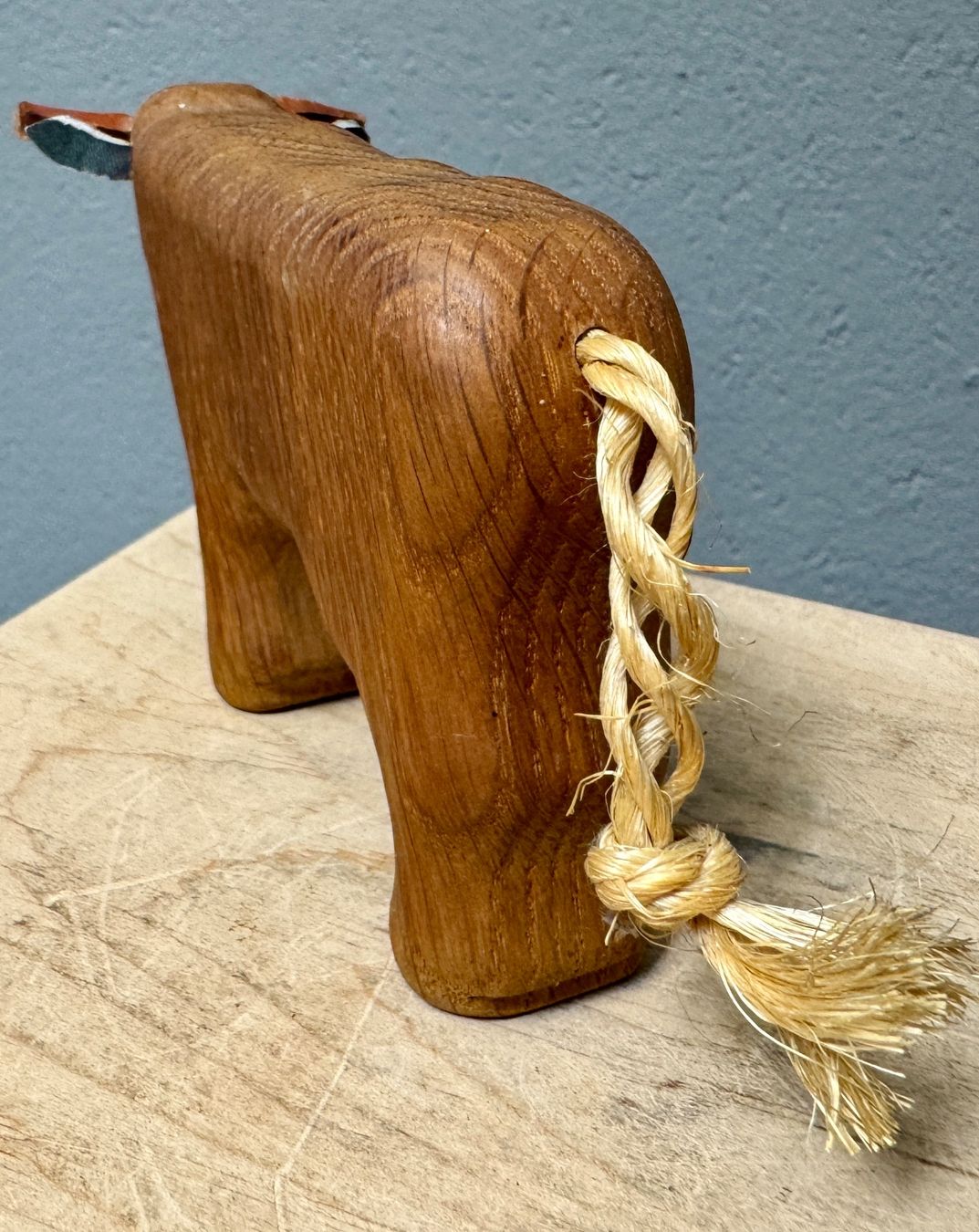 Statuette: Alte geschnitzte Holzkuh Kuh Holz – Usato da Rothrist venduto da Luckywinner 2