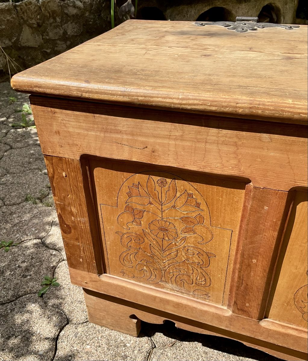 Truhen: Rustikale Truhe aus Holz, Vintage Look – Gebraucht aus Endingen von nathan05 1