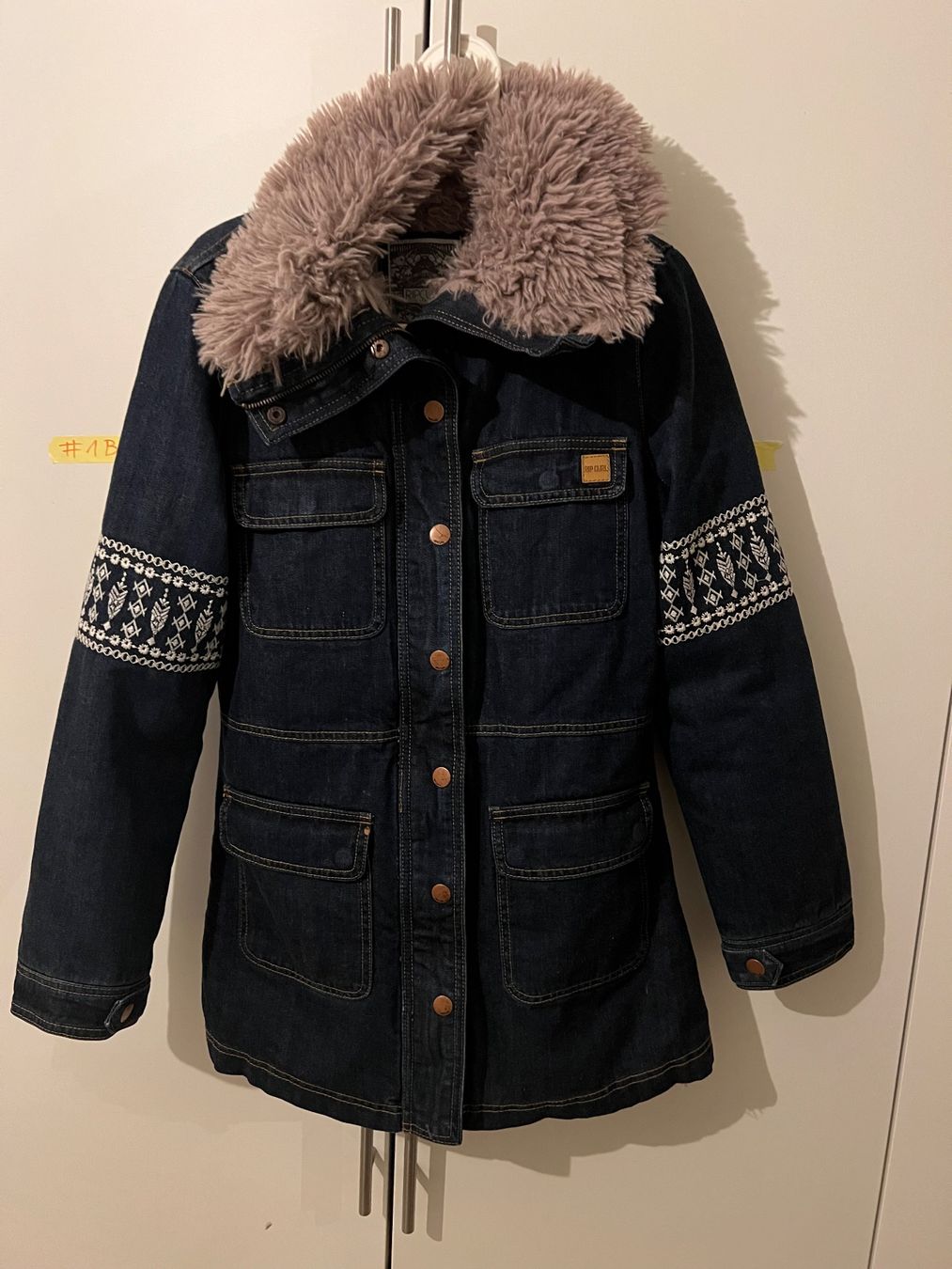 Cappotti: Jeans Mantel ripcurl – Usato da Thalwil venduto da and_nb7r