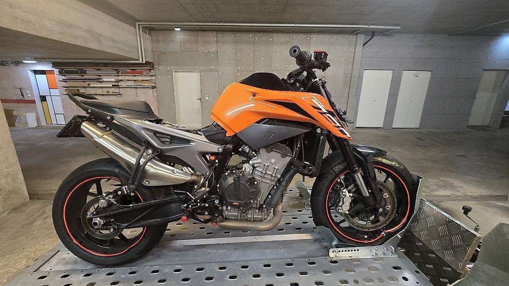 KTM Strada: KTM Duke 790 L accident Unfall – Usato da Bernex venduto da flyingsurfer 1