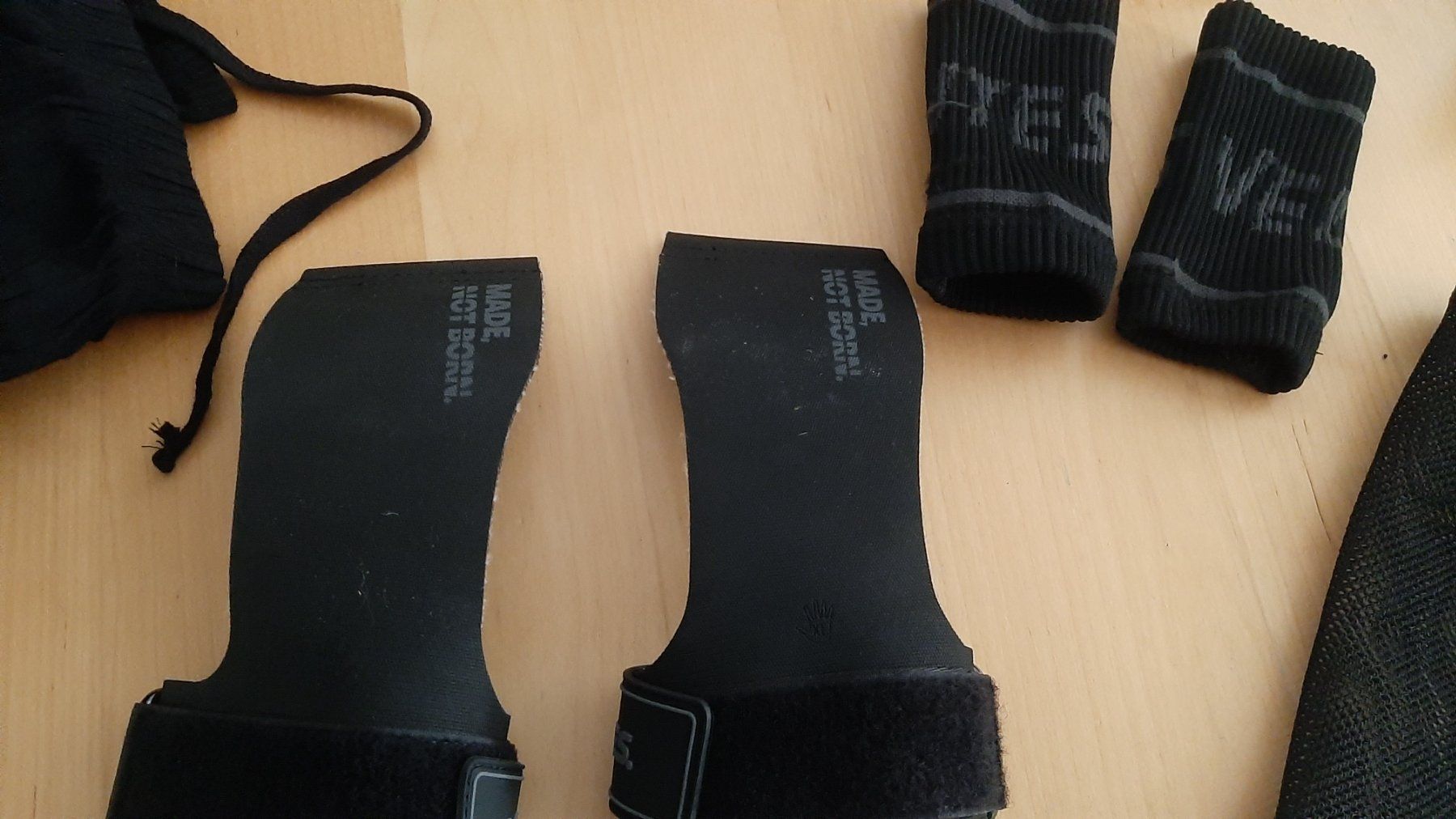 Schutz & Schoner: K..103 R M Velites Griffschoner mit Zubehörtasche – Gebraucht aus Wil SG von AmandaCreations 3