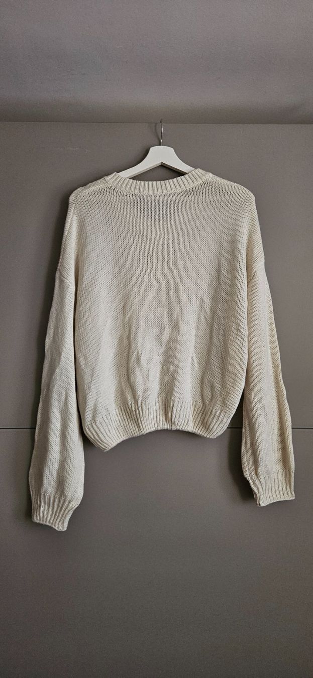 Pullover & Sweatshirts: Damen Pullover, Creme, V-Ausschnitt, Grösse M – Gebraucht aus Birmensdorf ZH von ele_mf8v 1