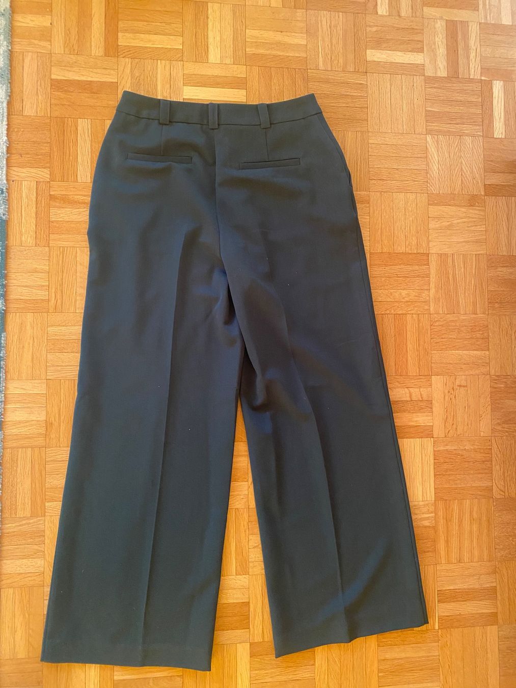 Hosen: Hose Warehouse Gr 38 grün – Gebraucht aus Zug von estarthyme 4