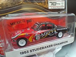 Studebaker Champion 1953 - Greenlight  1/64  - OVP