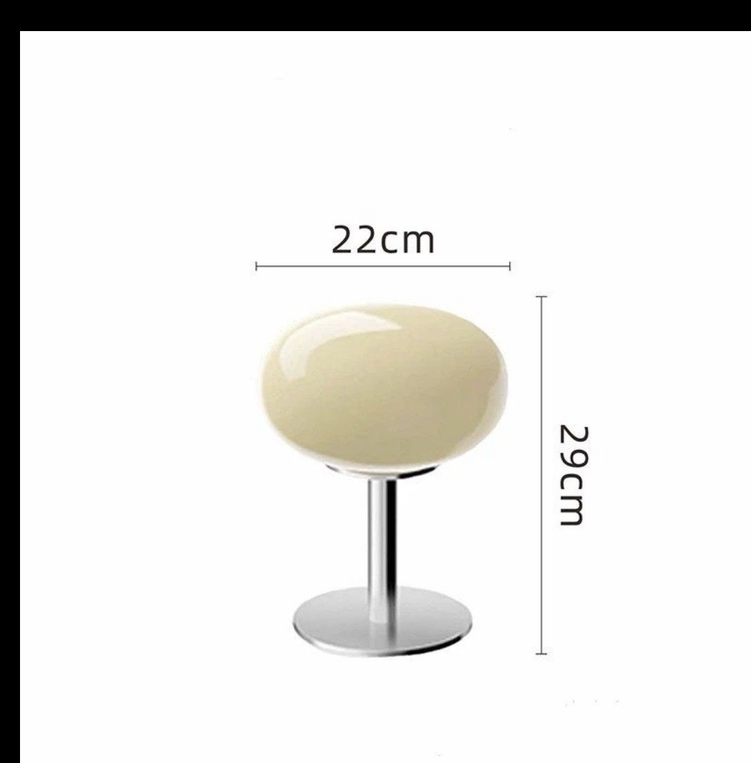Lampade: Nachttischlampe mit USB Anschluss – Nuovo (secondo la descrizione) da Zürich venduto da samnabey 2