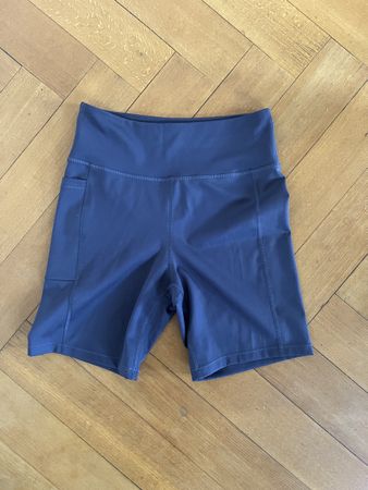 Kurze Sportleggins dunkel blau high waist