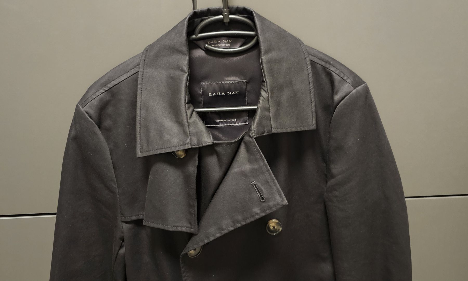Zara Cappotti: ZARA Trenchcoat Schwarz Grösse M – Usato da Bad-Ragaz venduto da Joker731 4