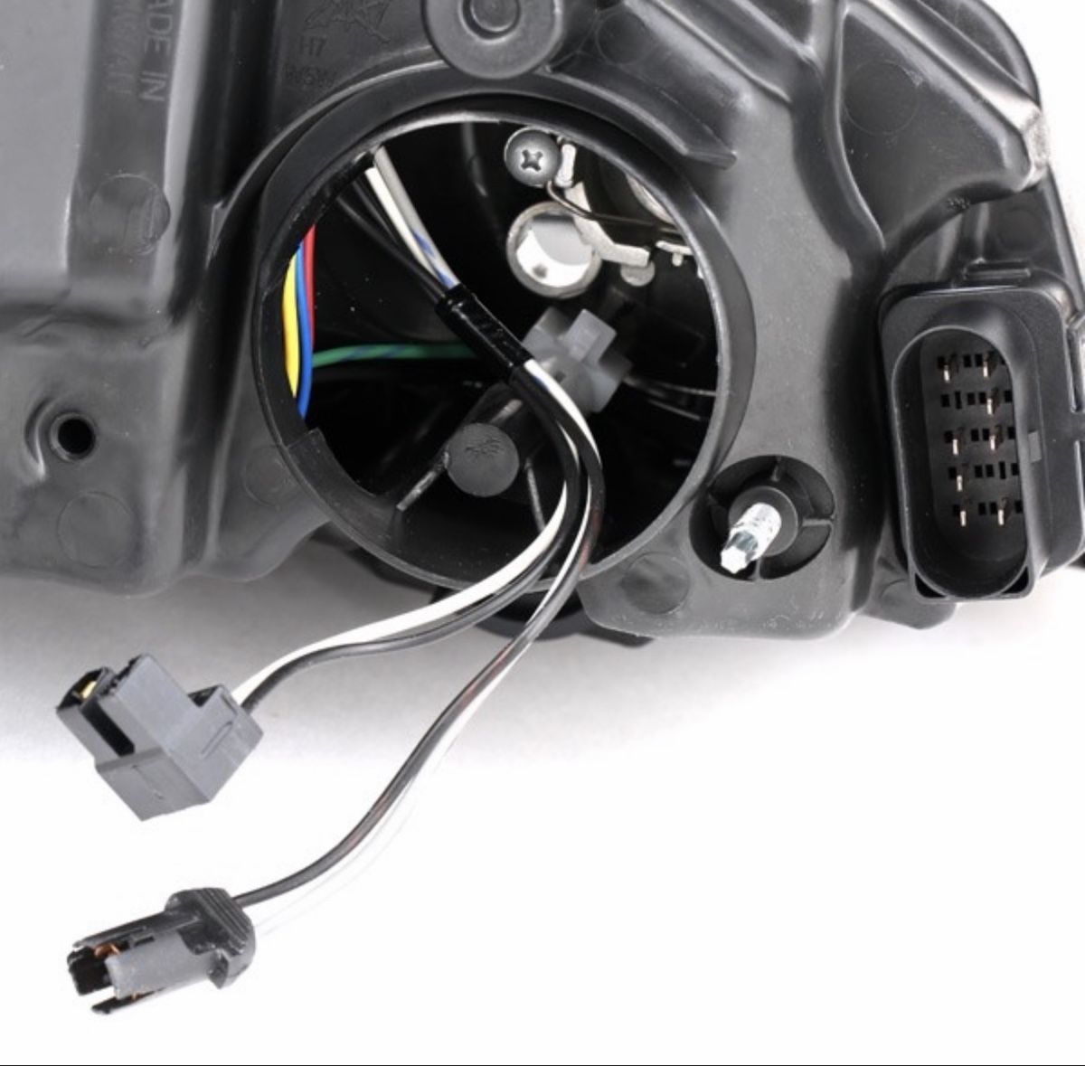 Seat Scheinwerfer: VW TYC Scheinwerfer links – Neu und originalverpackt aus Burgdorf von apple_phone 1