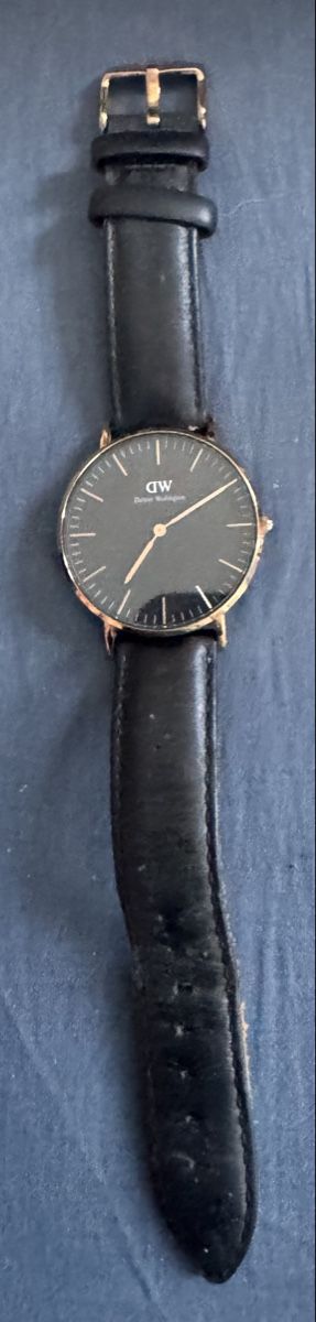 Daniel Wellington Montres: Daniel Wellington Uhr  – Défectueux à Seengen par intra0 1