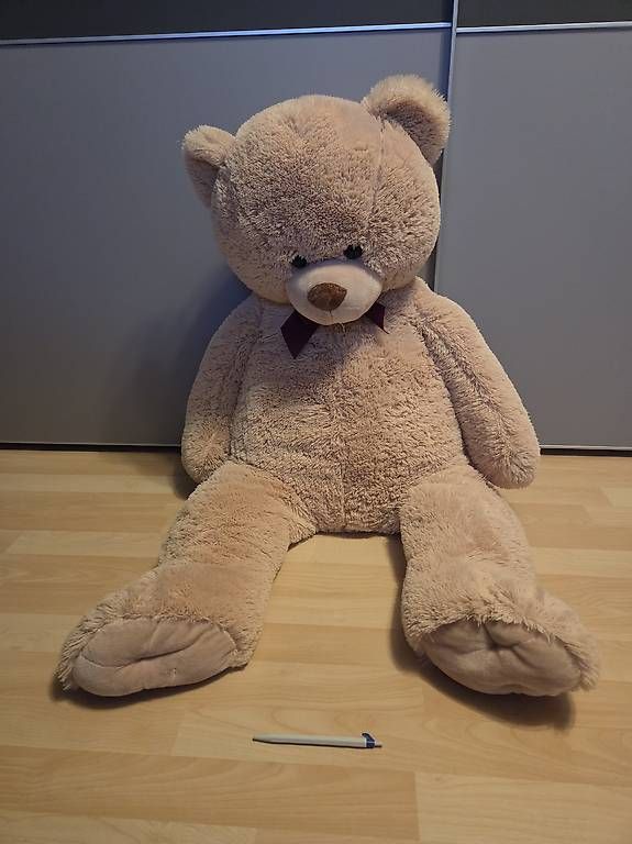 Giocattoli: Grosser Teddy – Usato da Aarburg venduto da augenschmaus8
