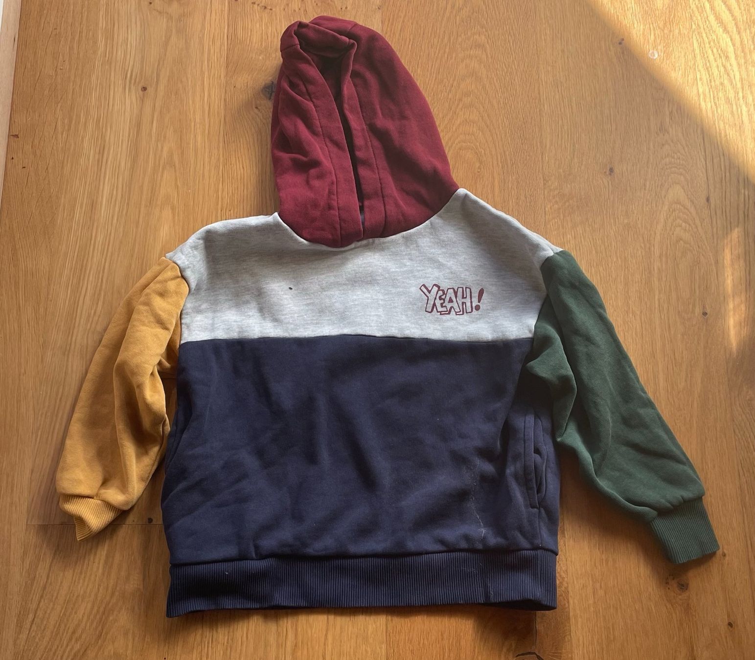 Maglioni & Felpe: Pullover Jungen Grösse 128 – Usato da Teufenthal AG venduto da sleeepless1987 3