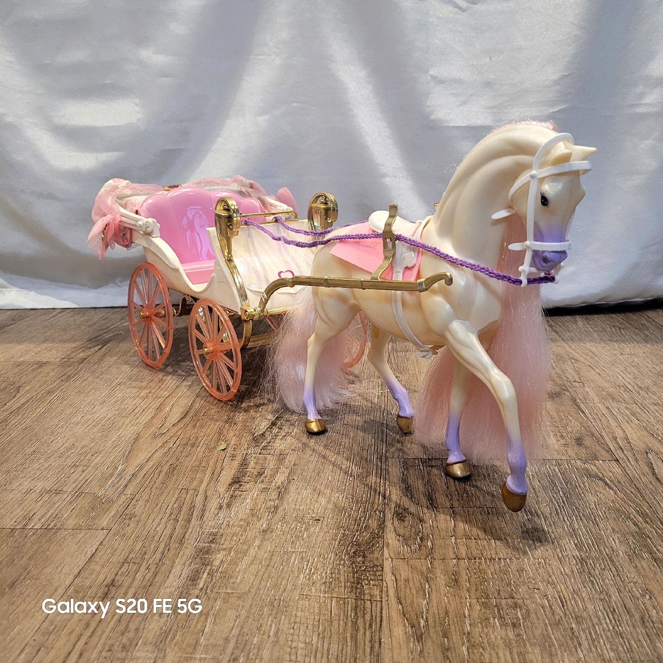 Giocattoli: Barbie Pferd Zauberherzchen mit Kutsche – Usato da Niederbuchsiten venduto da klengyel 5