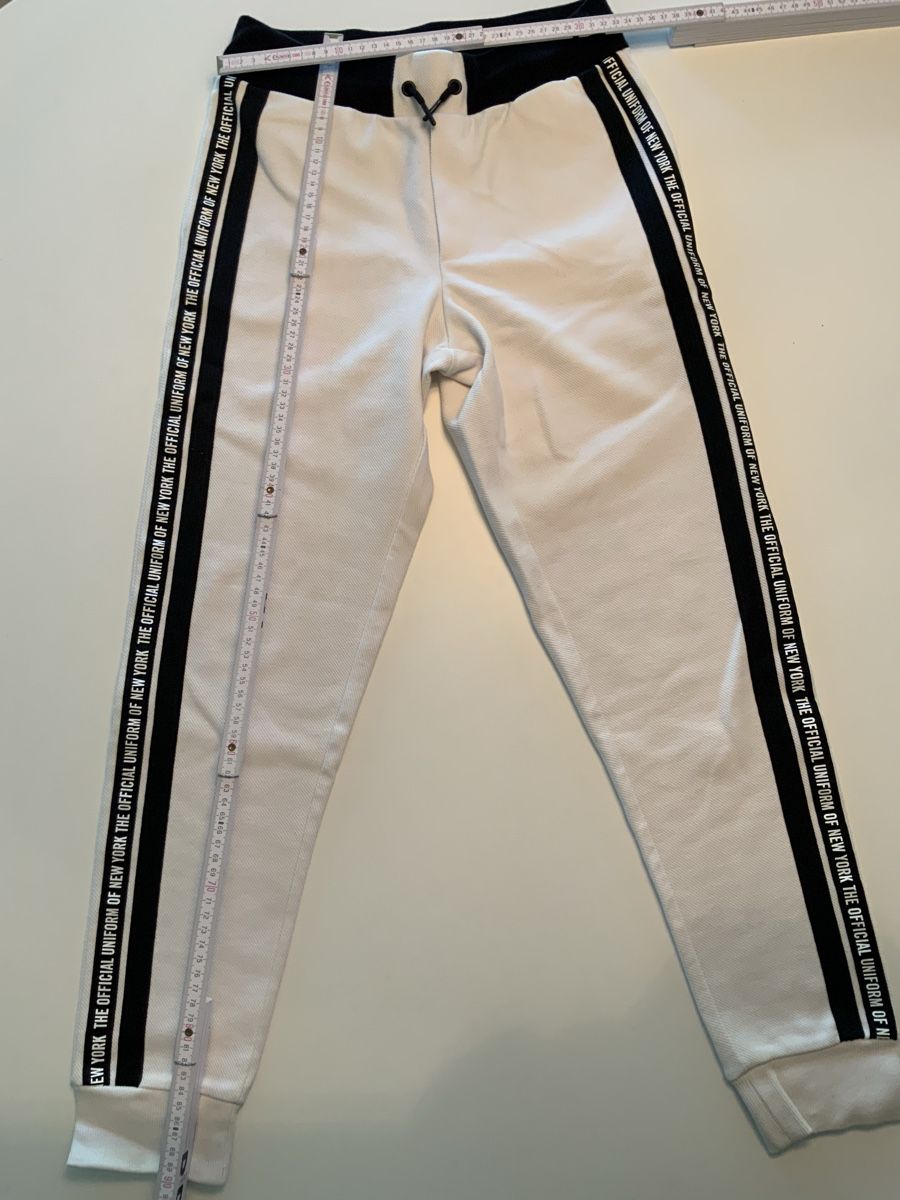 DKNY Pantaloni: Freizeithose, DKNY, 14Y, S, wie NEU! – Nuovo (secondo la descrizione) da Stäfa venduto da sylla73 3