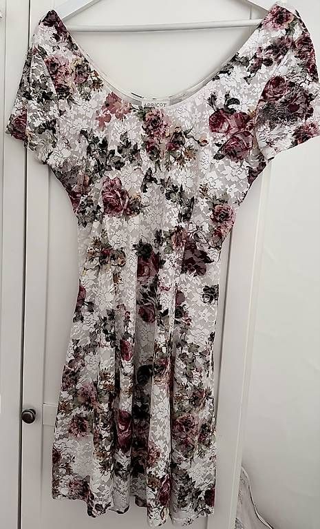 Vestiti: Sommerkleid Marke Apricot – Usato da Murgenthal venduto da Stoefi4