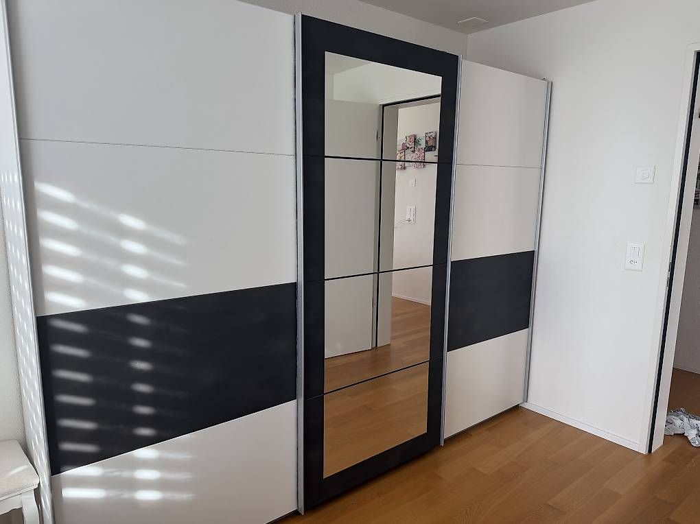 Armadi: Kleiderschrank – Usato da Emmen venduto da dar_w5yk 1