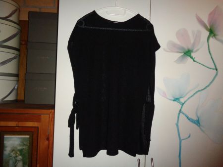*** schwarzes Gilet *** / zum seitlich binden