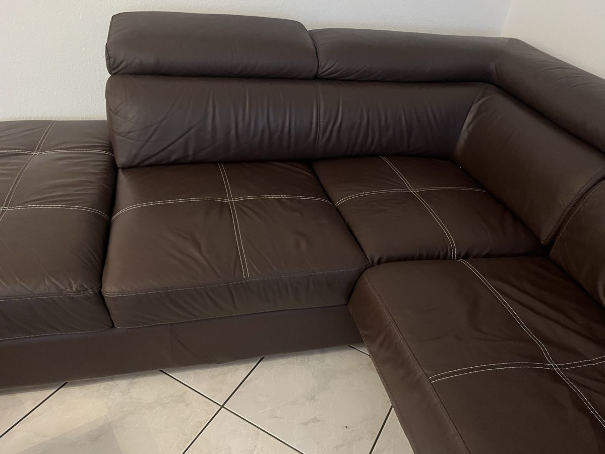Sofas: Leder Ecksofa/ausziehbar – D'occasion à Rotkreuz par Seattle2010 3