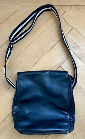 Tasche, Schultertasche, Umhängetasche 