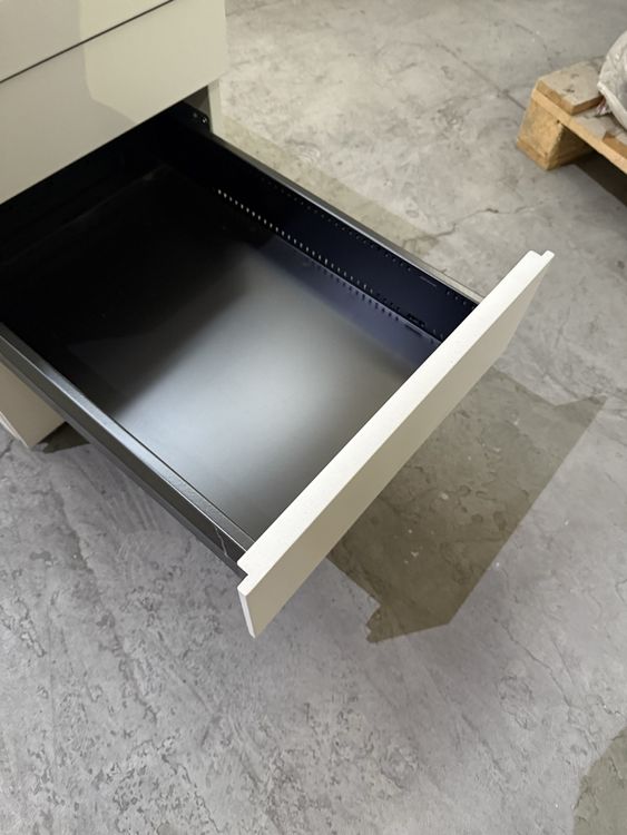 Steelcase Rollcontainer mit Abdeckplatte Soft close (Gebraucht) in ...
