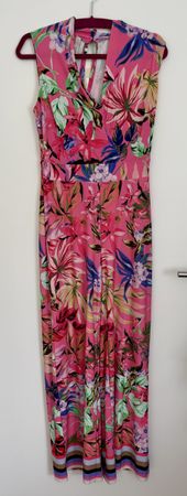 Sommerlicher Jumpsuit mit Blumenmuster