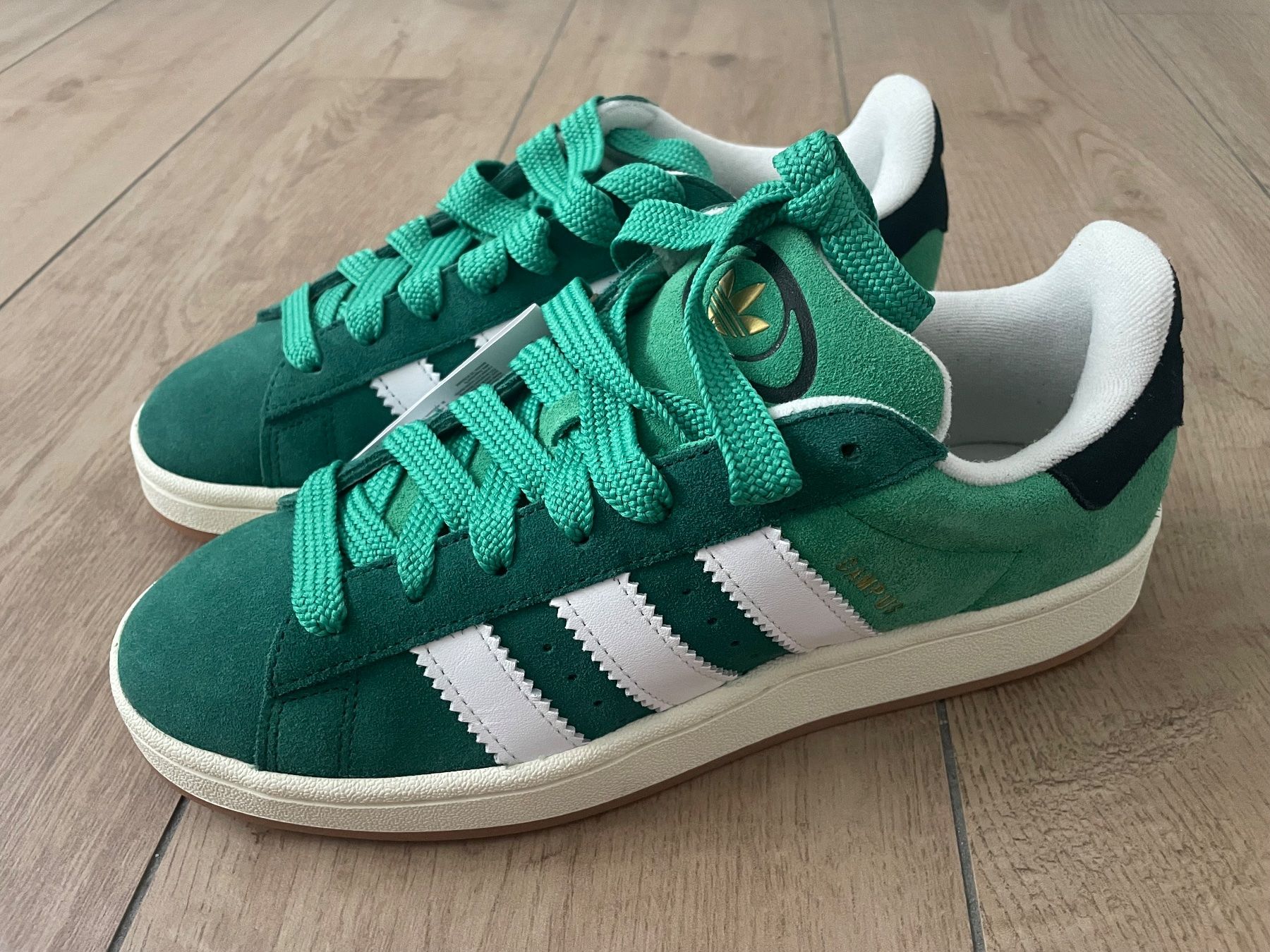 Adidas Scarpe da uomo: Adidas Campus Gr. 42 2/3 NEU – Nuovo e nell'imballaggio originale da Waltenschwil venduto da hansnine
