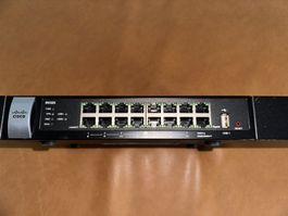 Cisco RV325: VPN Router