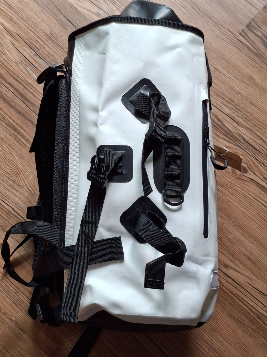 Sacs à dos: Grosser Rucksack neu 25l – Neuf avec emballage d'origine à Thun par upswingGmbH 3