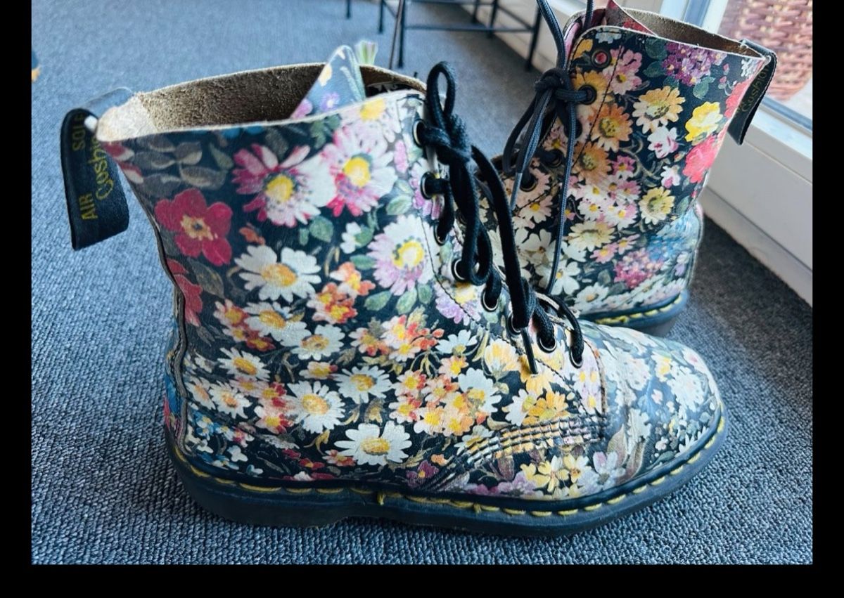 Dr. Martens Scarpe da donna: Dr. Martens femme taille 40.5 – Usato da Bulle venduto da Zaman66 1