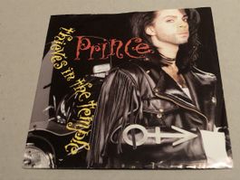 Prince. 1990. Thieves In The Temple