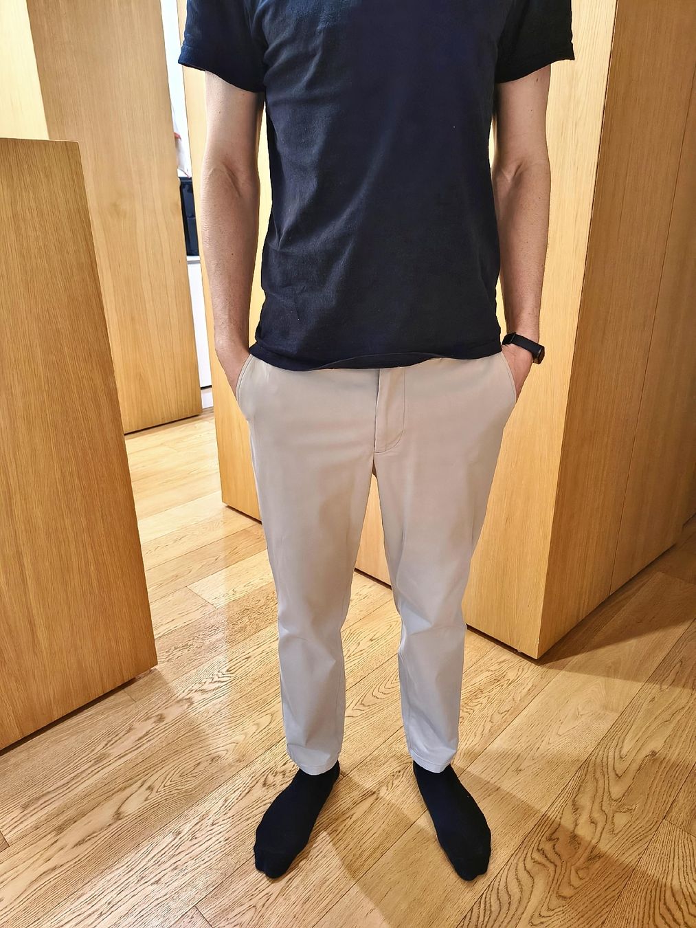 Pantaloni: Pantaloni uomo Reserved – Nuovo (secondo la descrizione) da Pregassona venduto da tec_gdd7