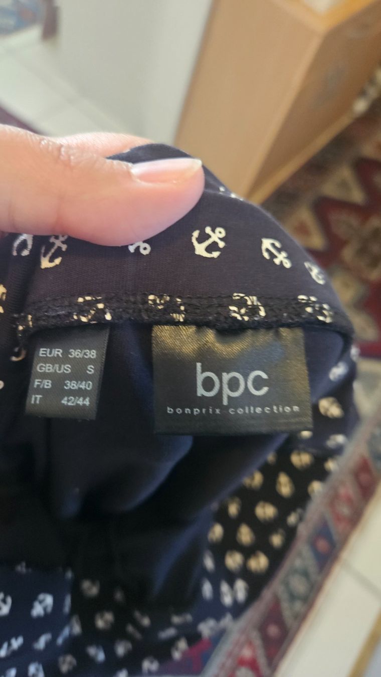 Hosen: Pantaloni da ginnastica cotone nero con ancore Bpc tg. 36/38 – Gebraucht aus Melano von H-Sara 2