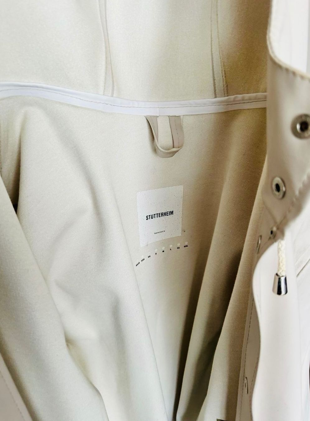 Stutterheim Cappotti: Stutterheim Regenparka – Usato da Zürich venduto da Bdengler 2