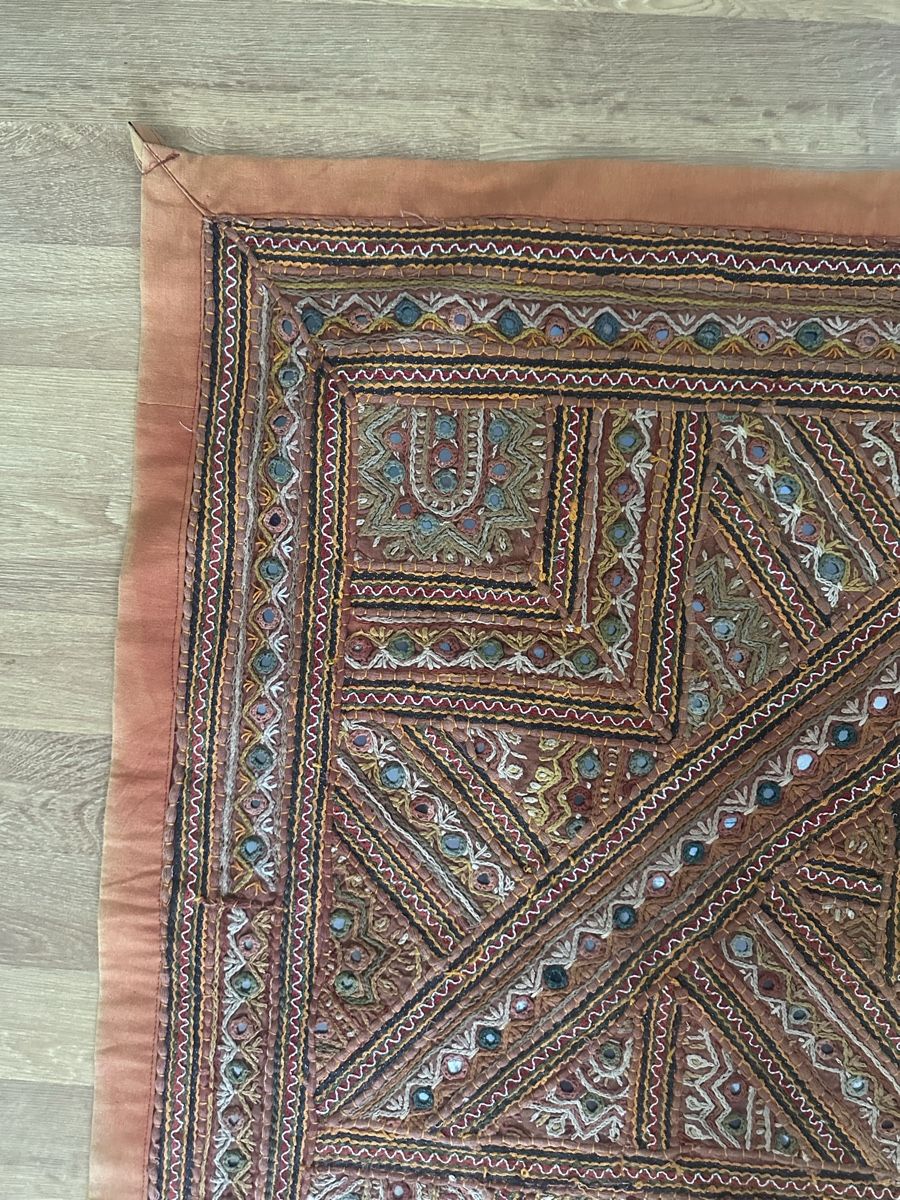 Tessuti: Wandbehang Patchwork bestickt Spiegel traditionell 97x155cm – Usato da Laupen BE venduto da atina80 6
