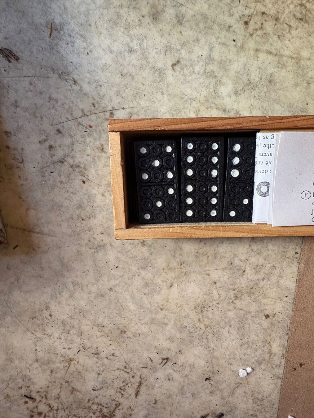 Spiele: Domino dans boîte en bois – Gebraucht aus Grône von natatou 1