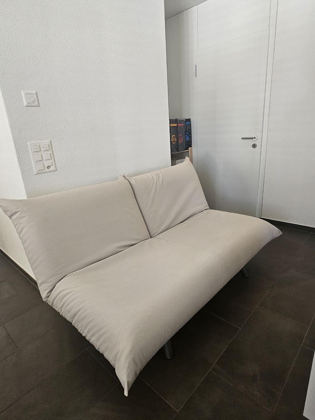 Divani: Gästesofa mit Schlaffunktion – Usato da Eschen venduto da Possible0 3
