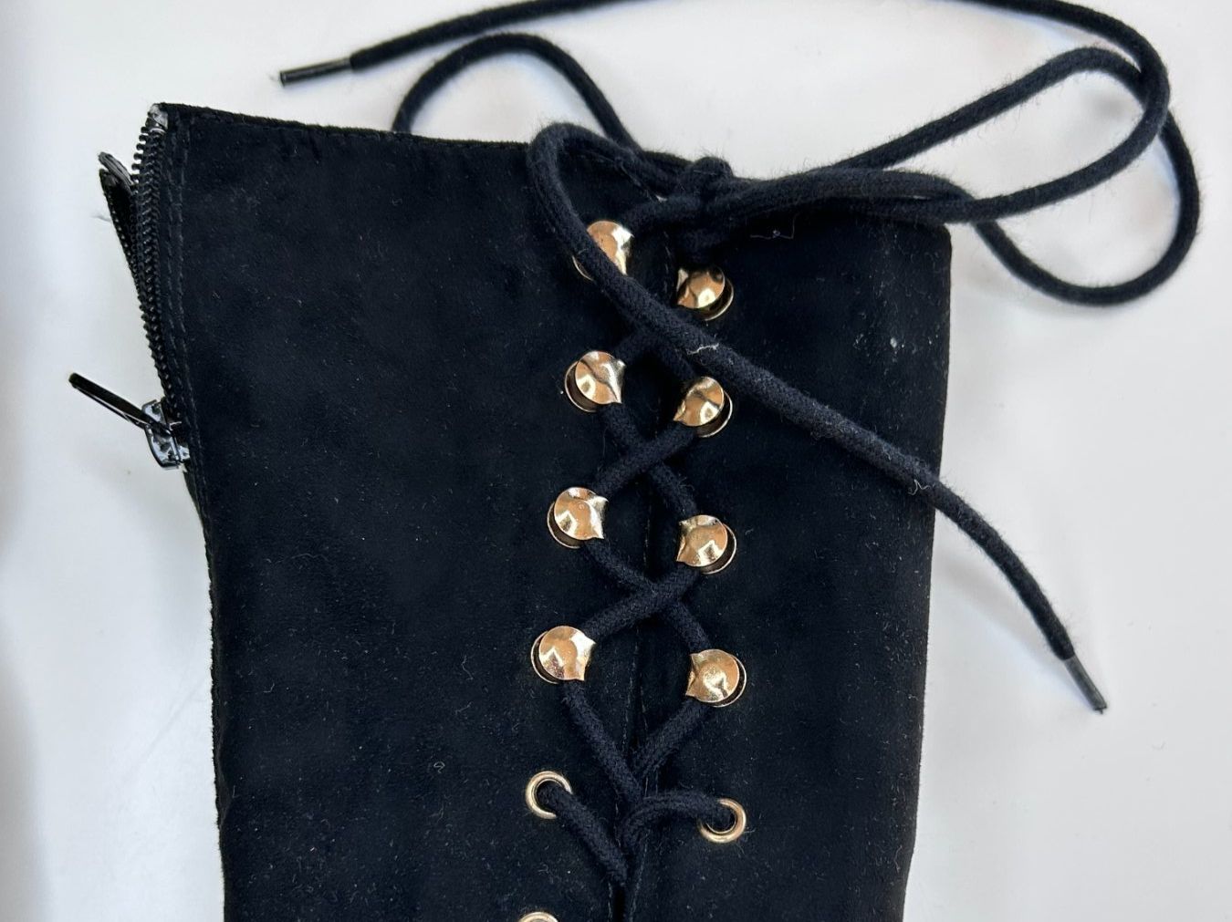 Dosenbach Scarpe da donna: Lace-Up Knee-High Boots with a Heel – Usato da St. Gallen venduto da look-twice 2