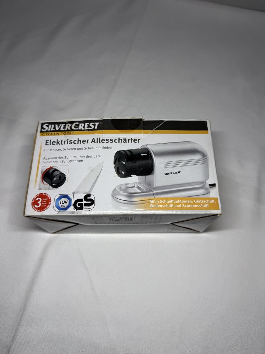 SilverCrest Elettrodomestici da cucina: Elektrischer Allesschaerfer Silvercrest  – Usato da Oberwil BL venduto da Hariva 1