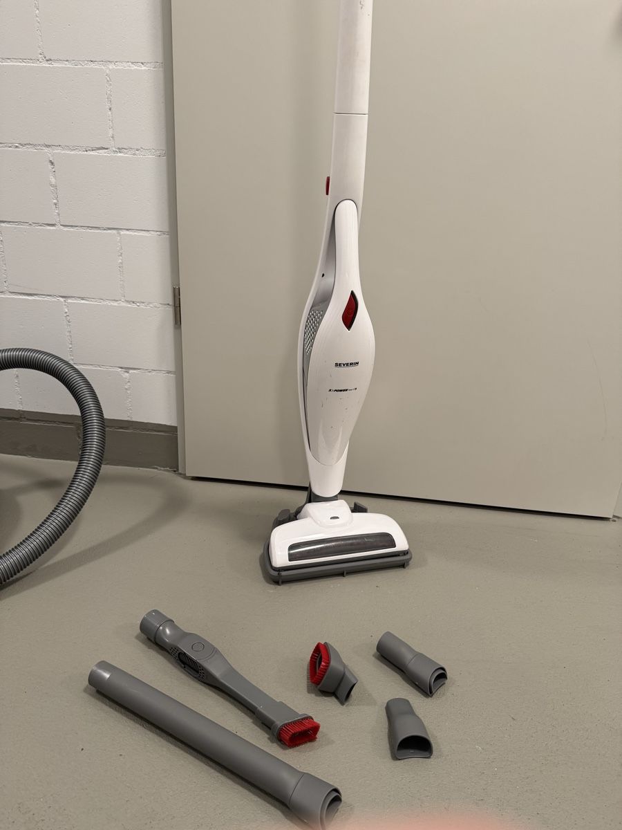 Aspirapolveri & Accessori: Severin SC 7172 Handstaubsauger / Hand Vacuum – Usato da Zürich venduto da man_fd8l